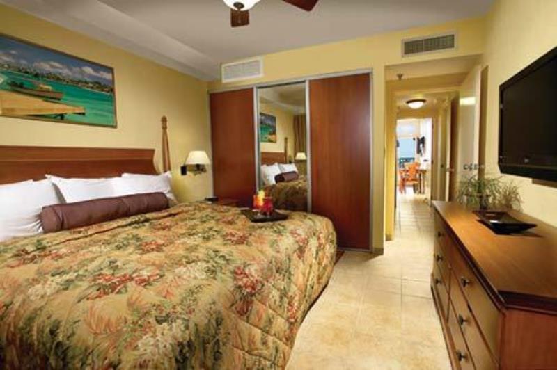 Buy La Cabana Beach Resort Timeshares for Sale; Sell La Cabana Beach